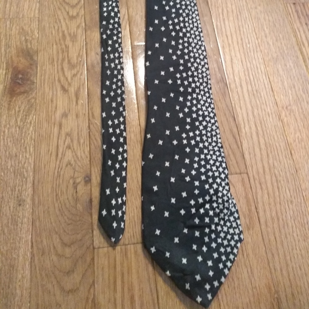 Unbranded tie 3 for $10 Ties!